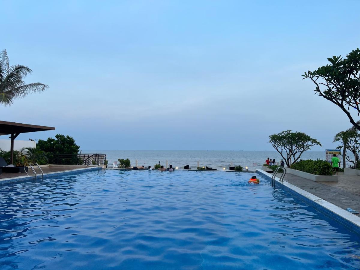 Aria Resort 头顿 外观 照片