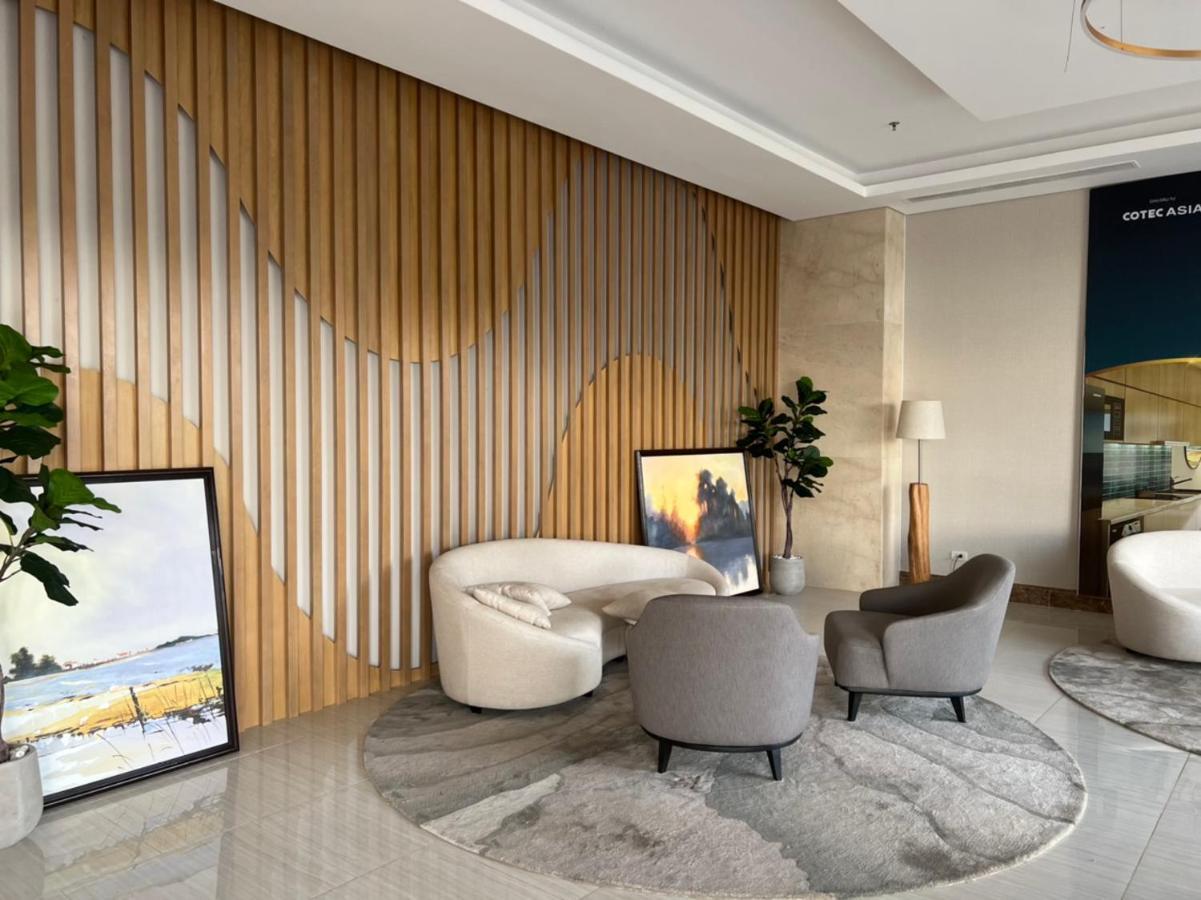 Aria Resort 头顿 外观 照片